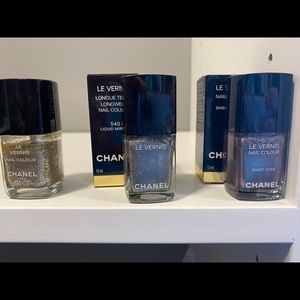 Multiple high quality nail Polish.